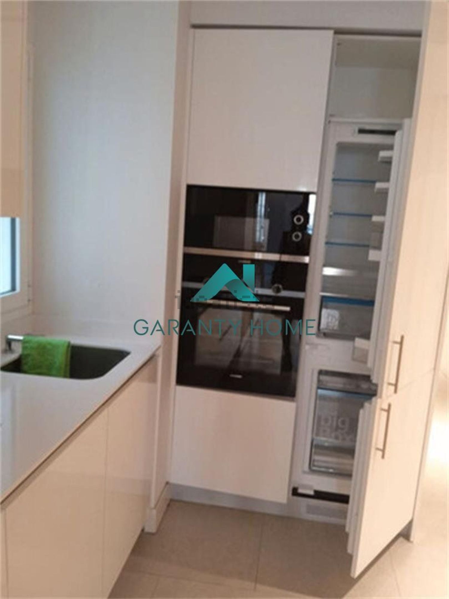 Luxury Malasaña Apartment with Balconies