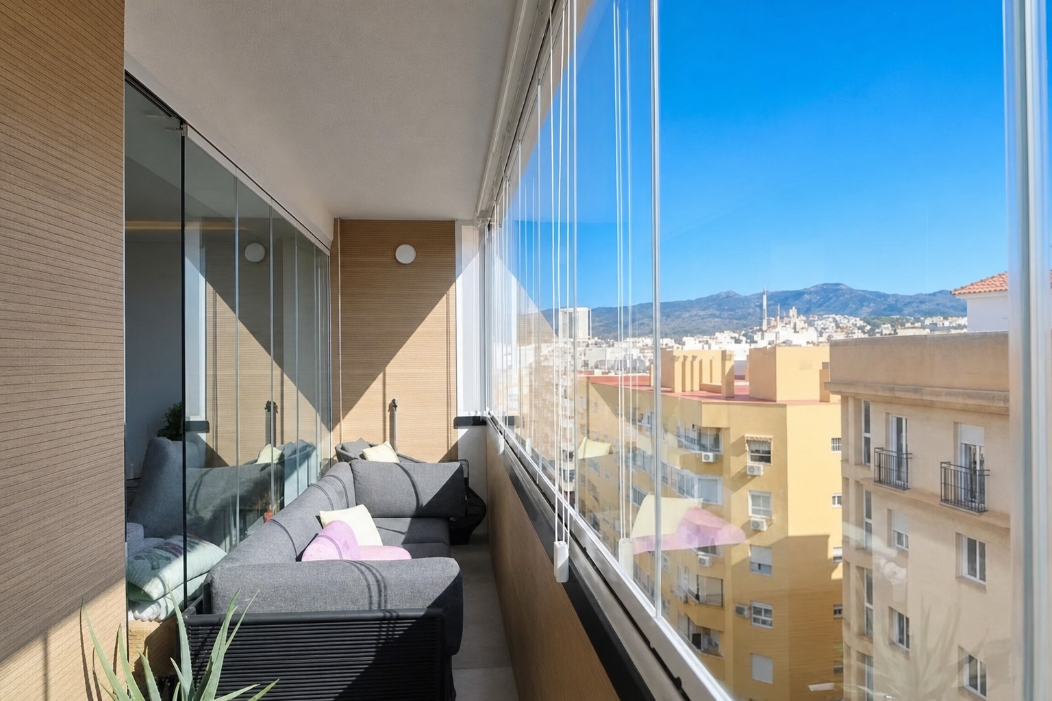 Luxury Refurbished Apartment, Málaga Centre