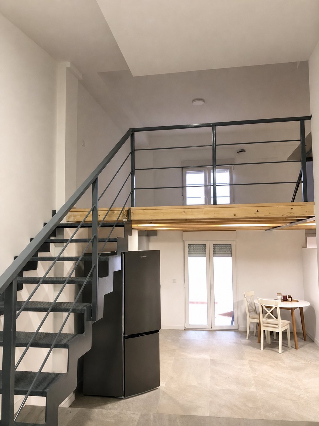 Duplex for Rent with Interior Terrace in Aldaia