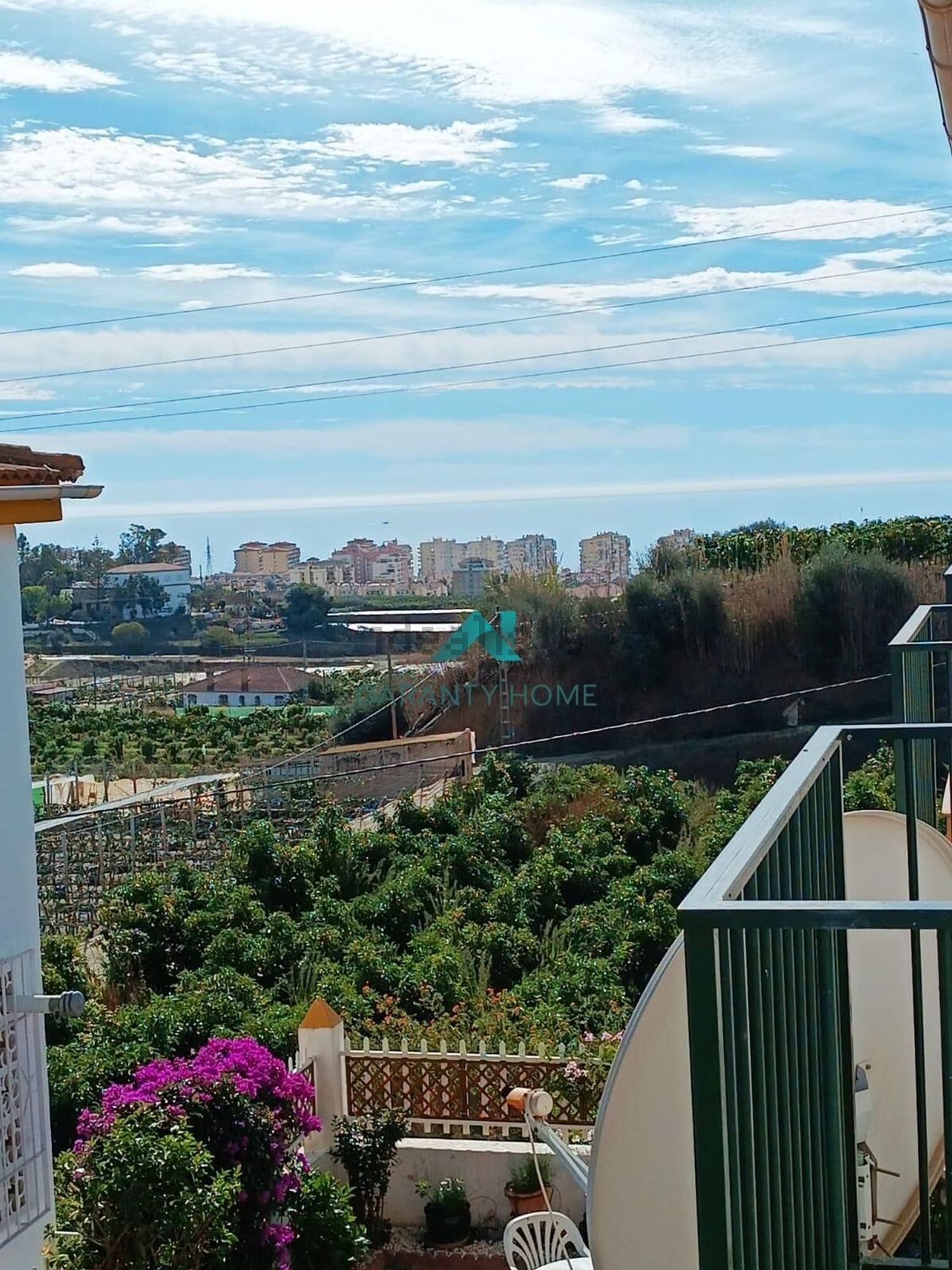 Charming Terraced Home, Algarrobo